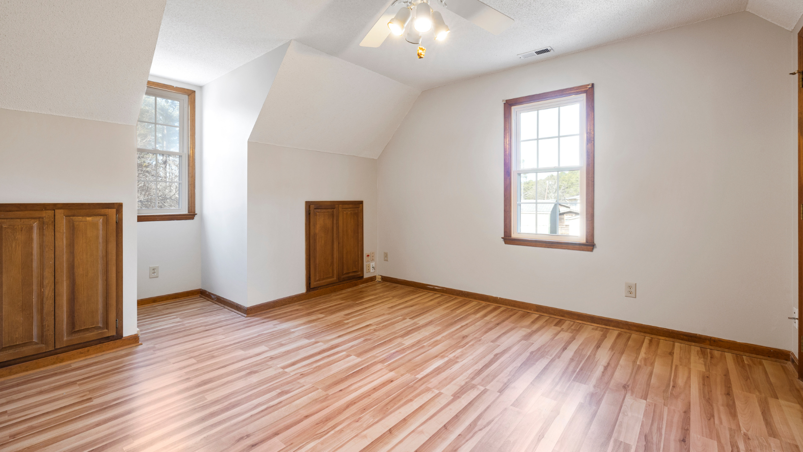 student housing cleaning company toledo