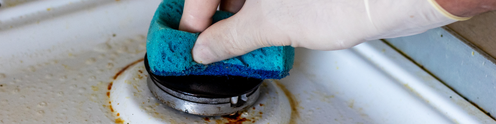 cleaning grease out of kitchen